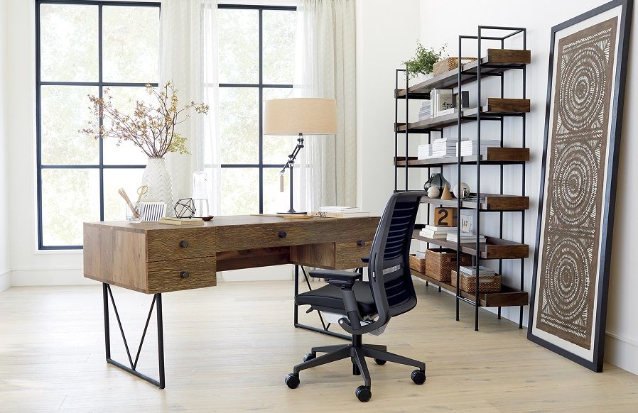 Crate & Barrel UAE